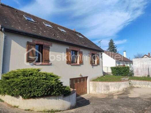 Maison à vendre 159 000 € 6 pièces 4 chambres 115 m² Ouzouer-sur-Loire 45570