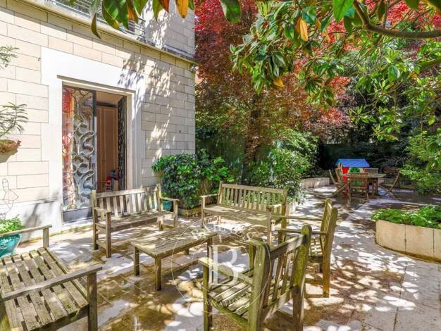 Appartement à vendre 3 200 000 € 6 pièces 5 chambres 251,6 m² Étage 1/4 Muette Nord Paris 16ème arrondissement 75016