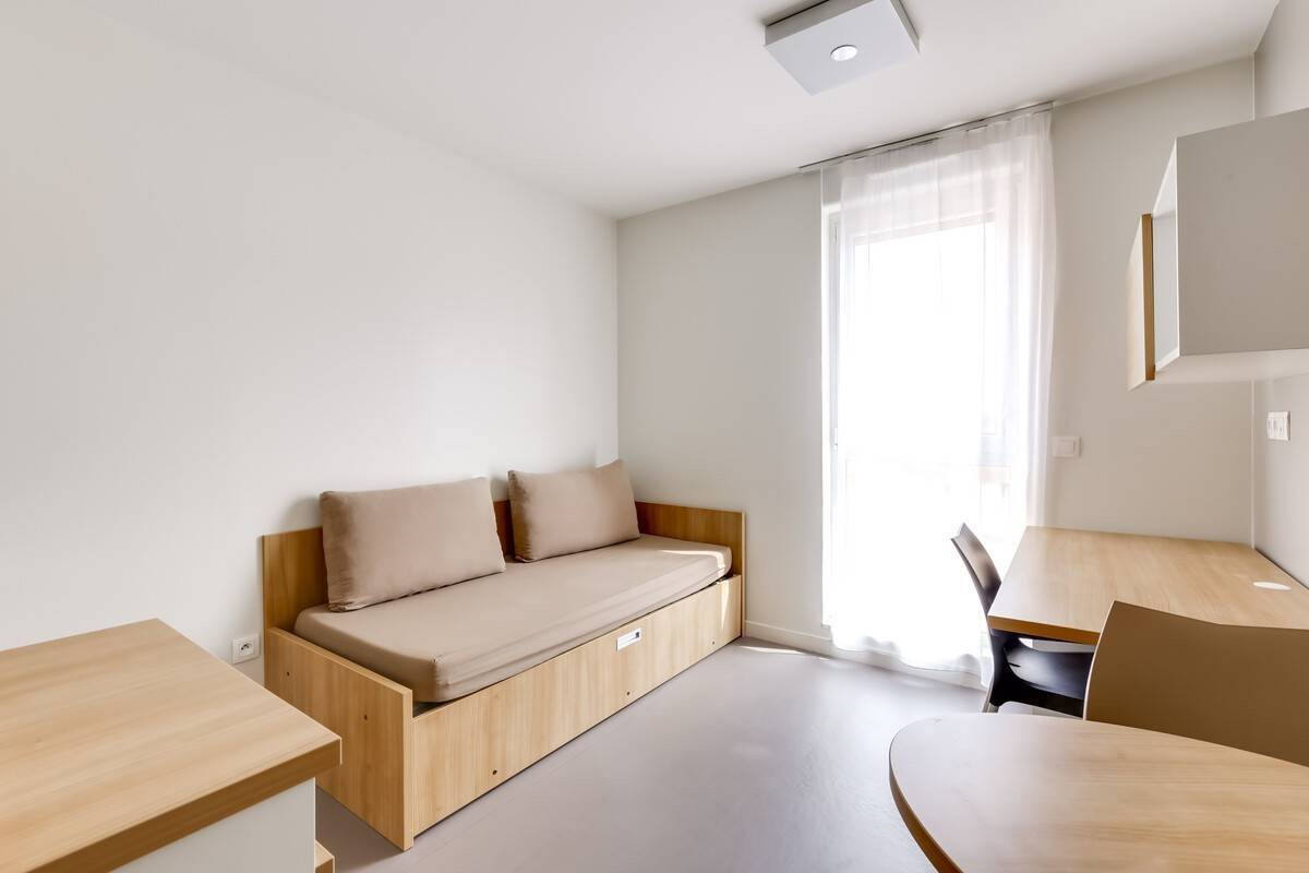 Maison à louer, 18m², IVRY SUR SEINE