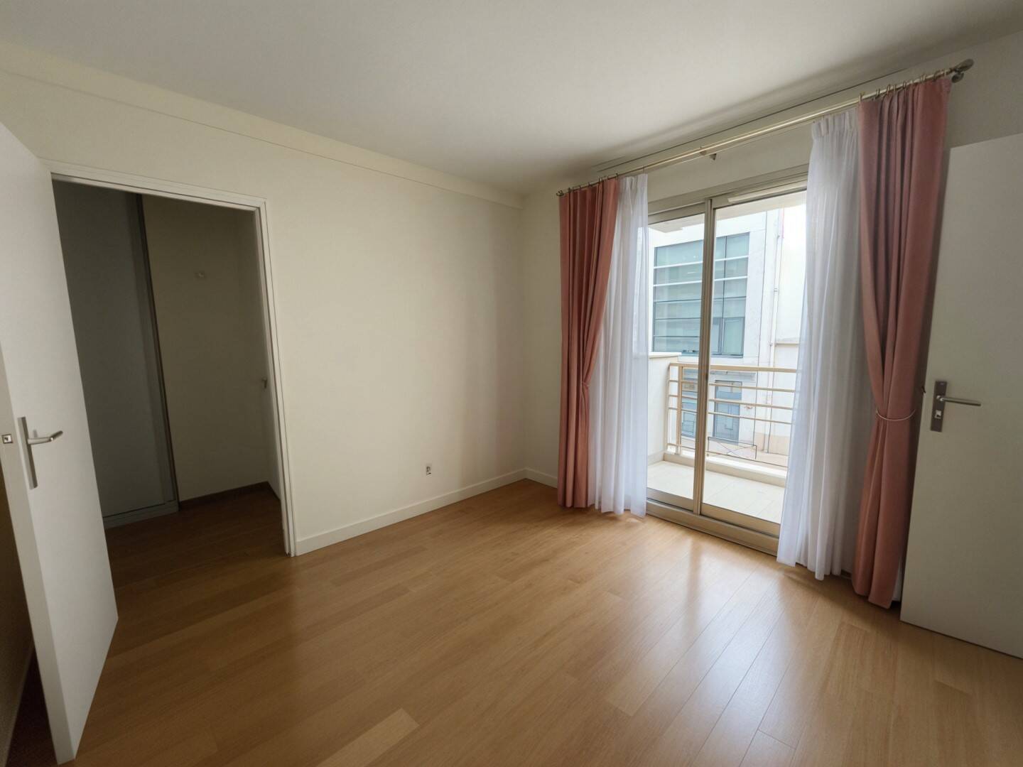 Maison à louer, 56m², LEVALLOIS PERRET