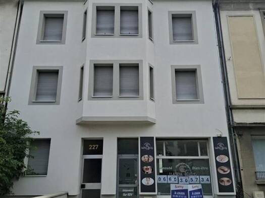 Local commercial à louer 867 € 42,7 m² de surface de vente Plaine des Bouchers-Centre Strasbourg 67100