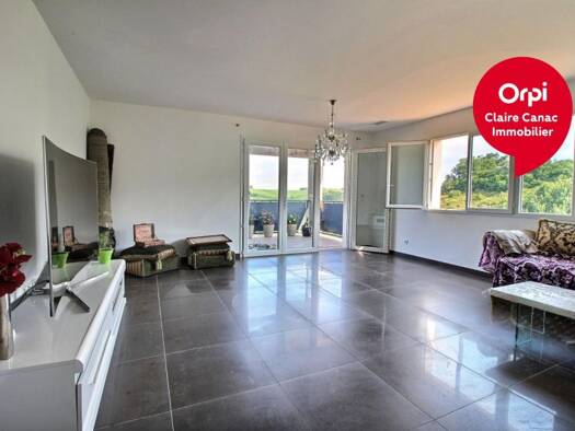 Maison de plain-pied à vendre 343 000 € 7 pièces 6 chambres 244 m² 875 m² de terrain Cambon-Lès-Lavaur 81470