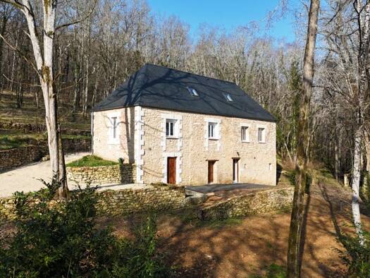 Maison à vendre 472 500 € 4 pièces 3 chambres 170 m² 12 080 m² de terrain Le Buisson-de-Cadouin 24480