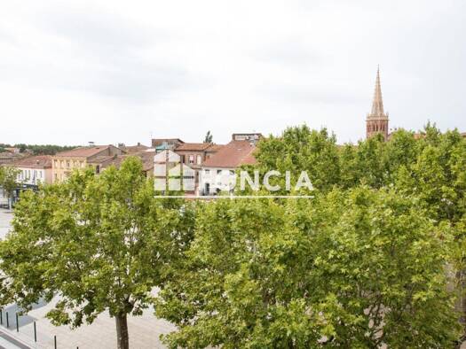 Appartement à vendre 135 000 € 3 pièces 2 chambres 70 m² Étage 3/3 Centre Historique Muret 31600