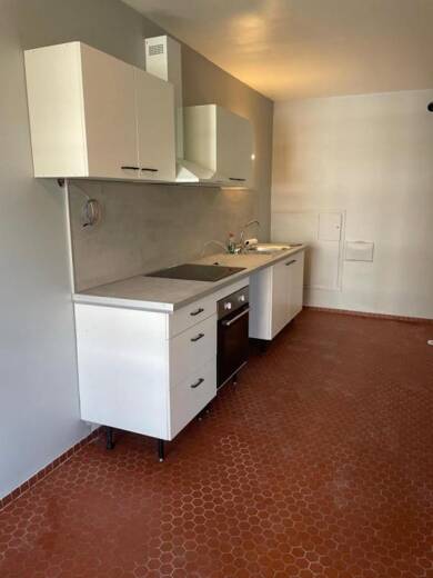 Appartement à louer 830 € 3 pièces 2 chambres 65 m² Champ Perdrix Dijon 21000