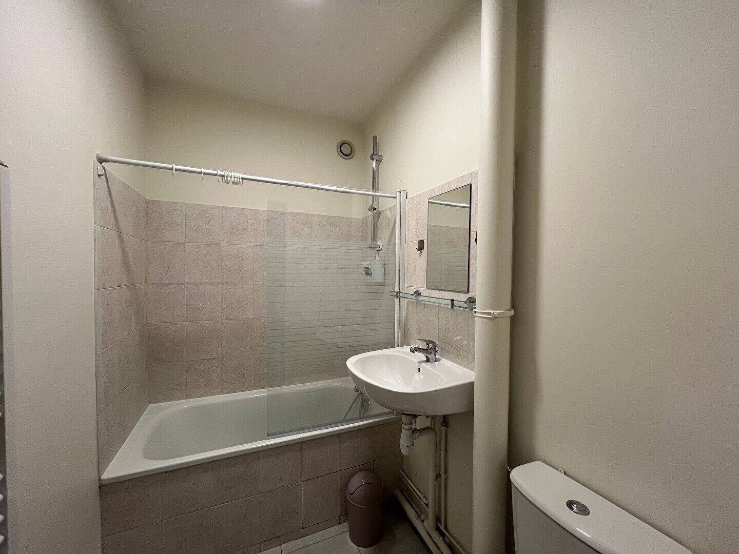 Maison à vendre, 26m², SAINT JULIEN LES VILLAS