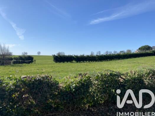 Terrain constructible à vendre 16 000 € 1 525 m² de terrain Chabrignac 19350