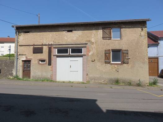 Autres à vendre 97 000 € 280 m² Halstroff 57480