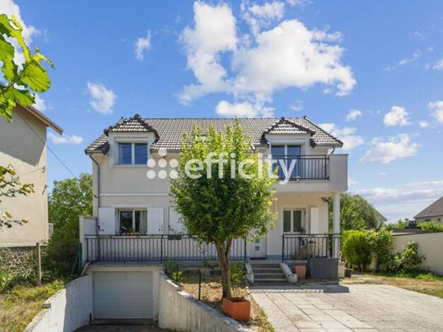 Maison à vendre 465 000 € 5 pièces 4 chambres 114 m² 508 m² de terrain Sainte Clotide-Émile Cossonneau Gagny 93220