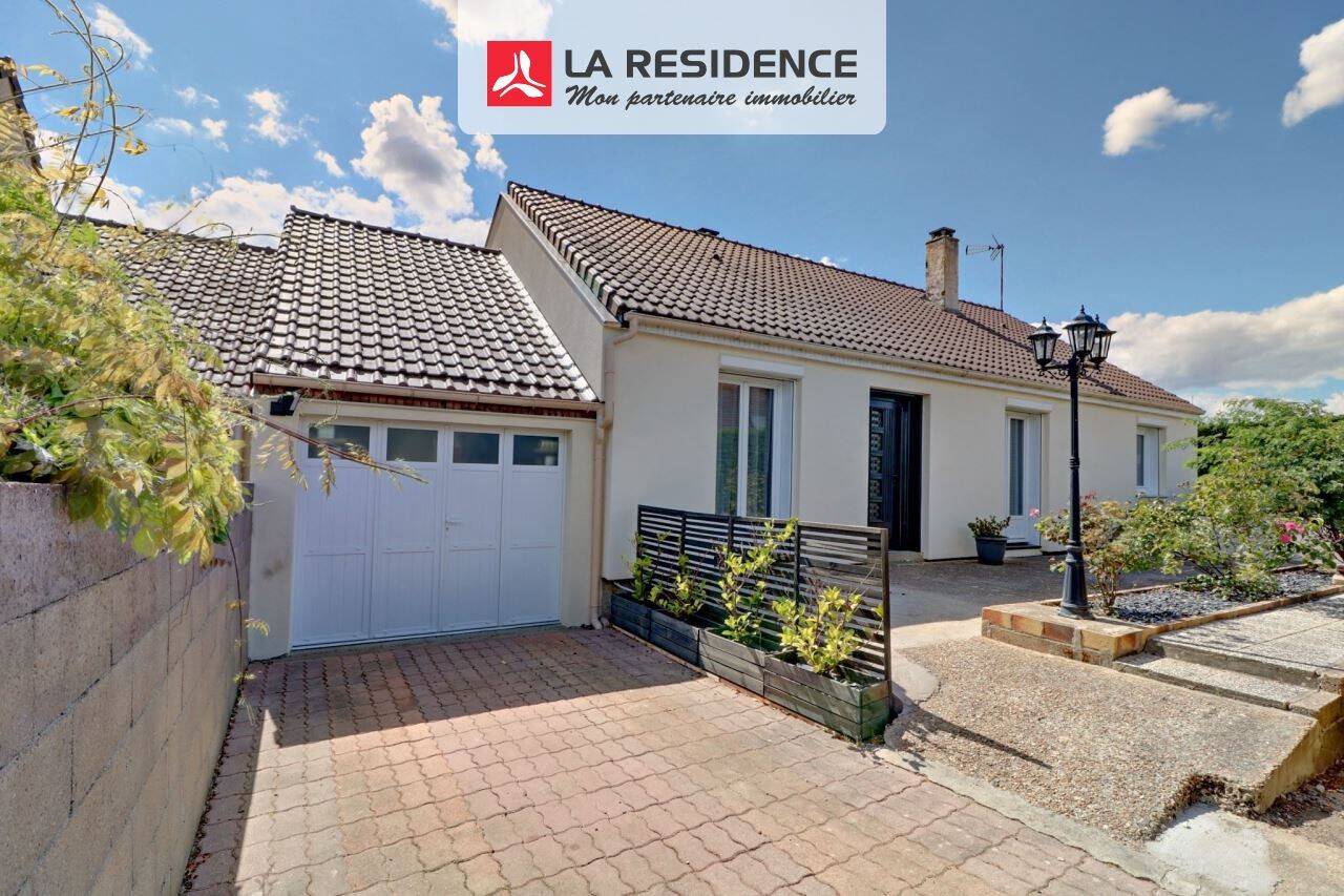 Maison à vendre, 122m², HOUDAN