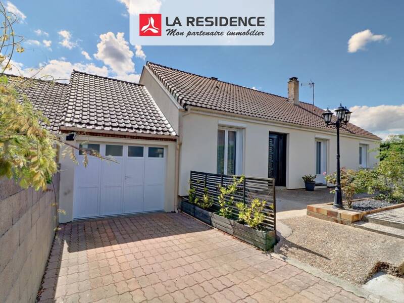 Maison à vendre, 122m², HOUDAN