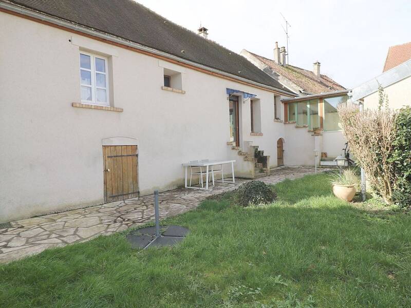 Maison à louer, 115m², GUITRANCOURT