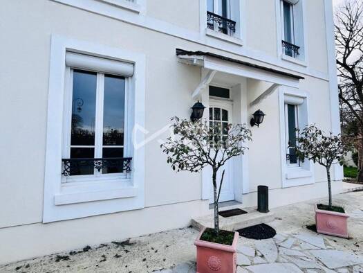 Maison à vendre 610 000 € 6 pièces 5 chambres 200 m² Centre Sud Claye-Souilly 77410