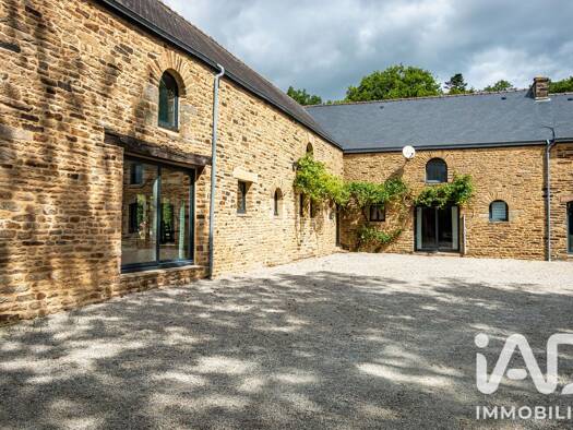 Maison à vendre 845 000 € 10 pièces 8 chambres 408 m² 2 646 m² de terrain Plaudren 56420