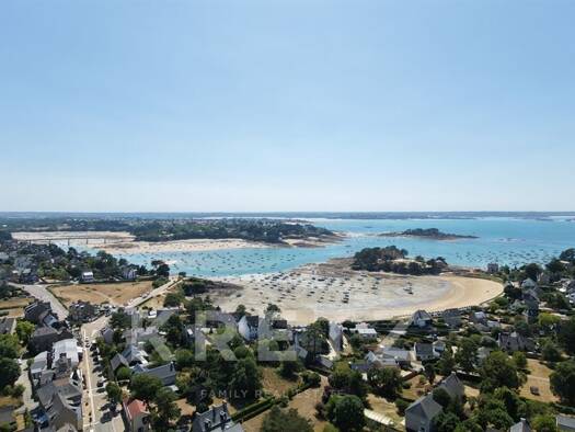 Appartement à vendre 475 000 € 3 pièces 2 chambres 69 m² RDC Saint-Briac-sur-Mer 35800