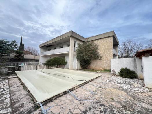 Maison à louer 1 450 € 6 pièces 5 chambres 176 m² Les Grezes-Les Travailleurs Montélimar 26200