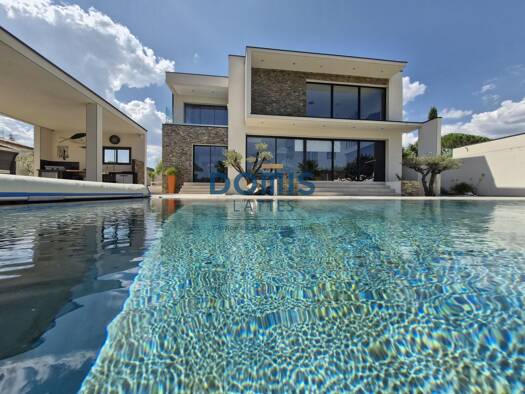 Villa à vendre 1 345 000 € 6 pièces 4 chambres 225 m² 1 073 m² de terrain Saint-Drézéry 34160
