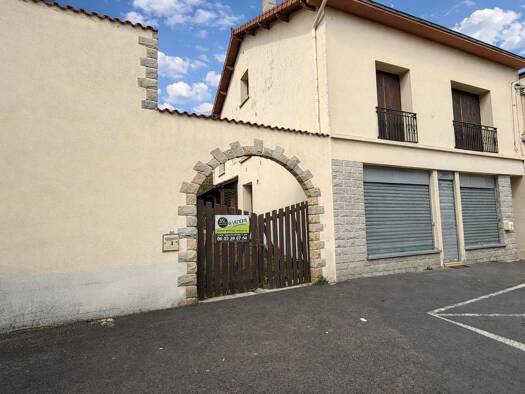Villa à vendre 283 000 € 5 pièces 3 chambres 125 m² 1 805 m² de terrain Blanzat 63112