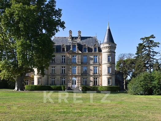 Château à vendre 4 995 000 € 26 pièces 13 chambres 2 000 m² 32 000 m² de terrain Coopérative Agde 34300