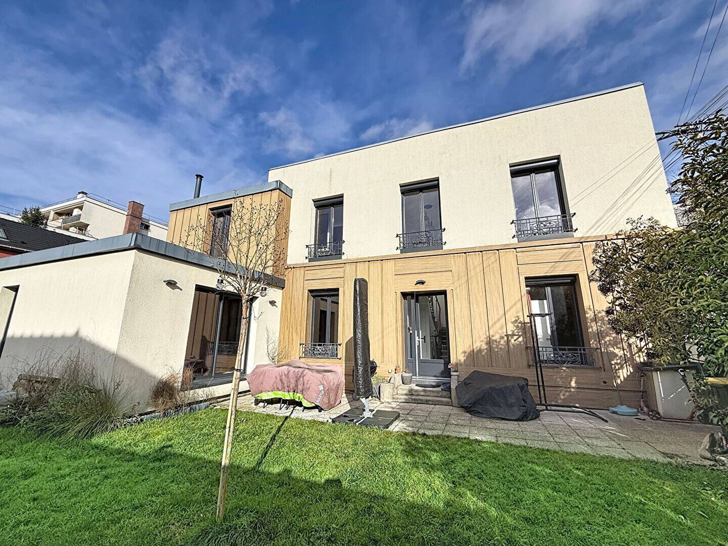 Maison à vendre, 129m², SAINT MAUR DES FOSSES