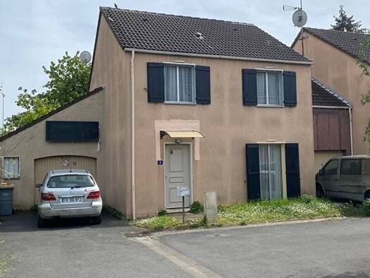 Maison à vendre 330 000 € 5 pièces 4 chambres 108,72 m² 132 m² de terrain Les Rosiers Sarcelles 95200