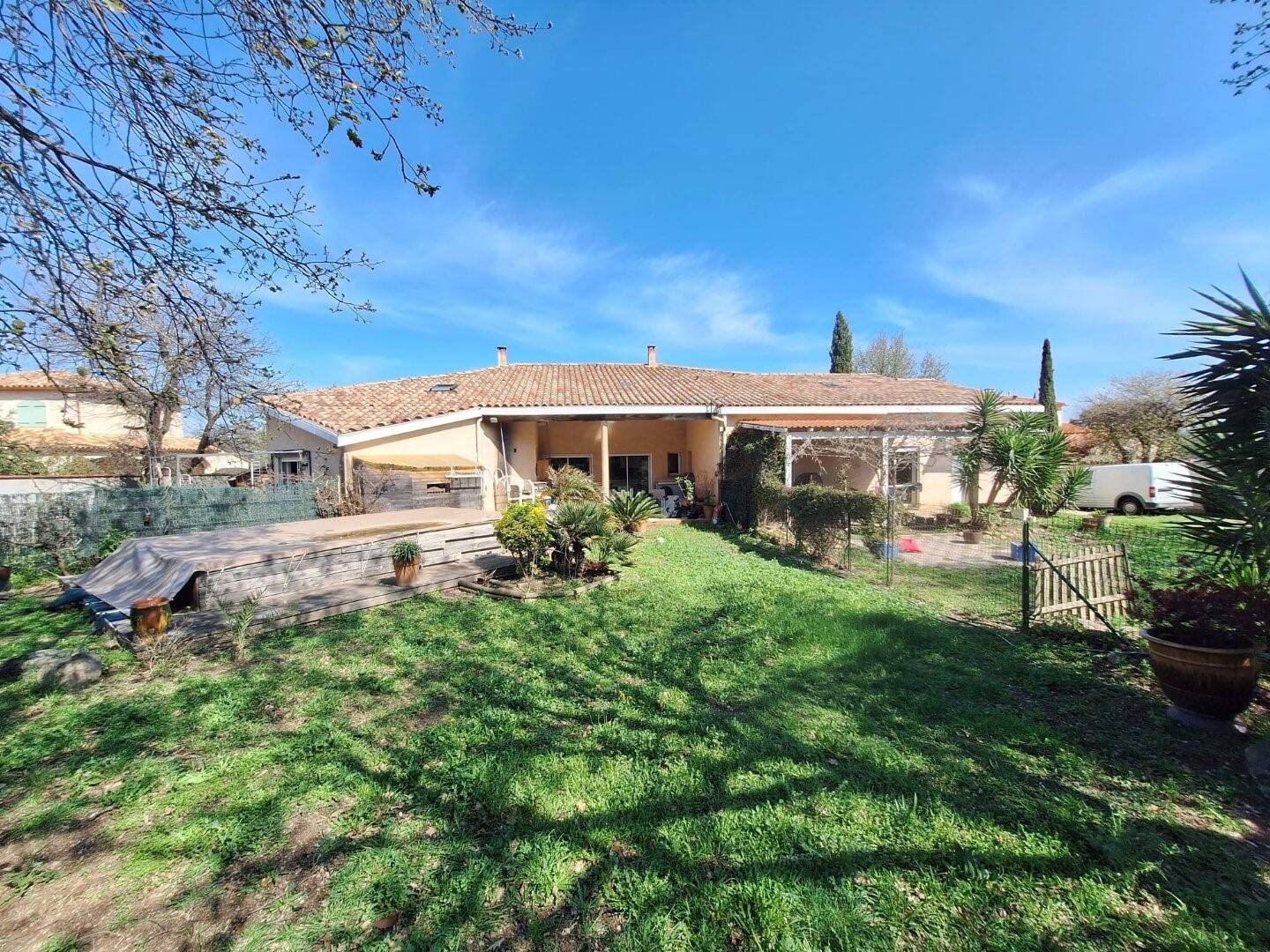 Maison à vendre, 360m², LAROQUE DES ALBERES