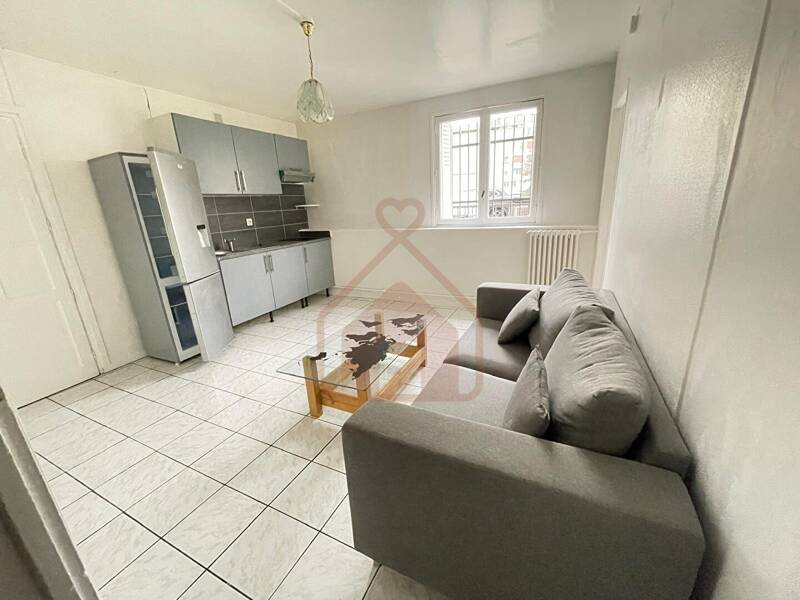 Maison à louer, 28m², LE KREMLIN BICETRE