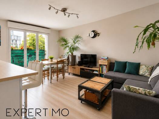 Appartement à vendre 250 000 € 3 pièces 2 chambres 63,07 m² 1er étage Bois de la Grille Guyancourt 78280