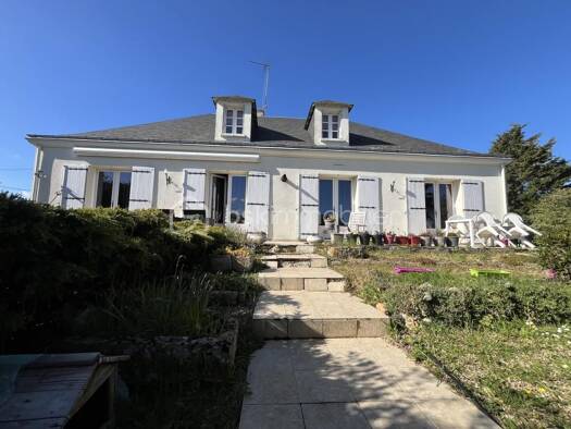 Maison à vendre 177 000 € 4 pièces 3 chambres 170 m² Irais 79600
