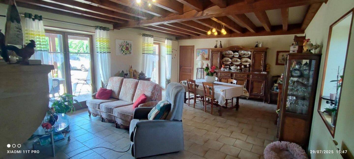 Maison à vendre, 196m², SAINT CYR SUR MENTHON