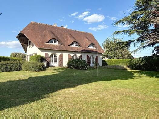 Maison à vendre 282 000 € 6 pièces 4 chambres 168 m² 1 825 m² de terrain Boos 76520