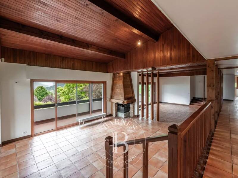 Maison à vendre, 215m², MARIGNIER