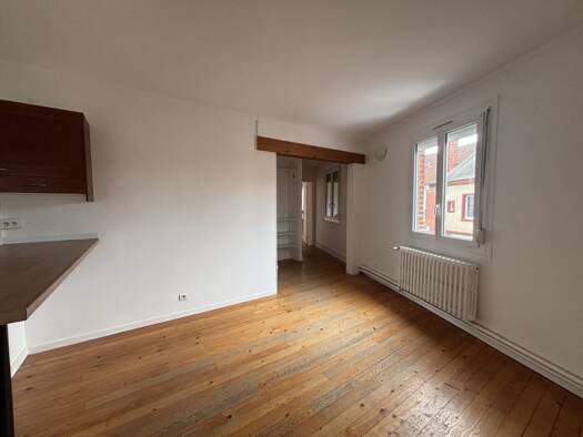 Duplex à louer 610 € 4 pièces 2 chambres 73,9 m² Étage 1/1 Chauny 02300