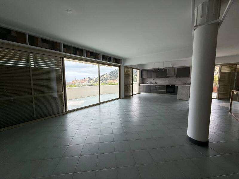 Maison à louer, 160m², MENTON