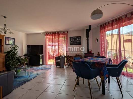 Maison à vendre 240 000 € 4 pièces 3 chambres 100 m² 586 m² de terrain Quillan 11500