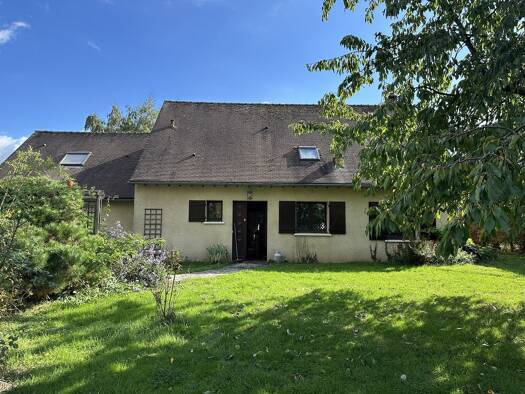 Mas à vendre 299 000 € 6 pièces 4 chambres 160 m² 2 115 m² de terrain Houdan 78550