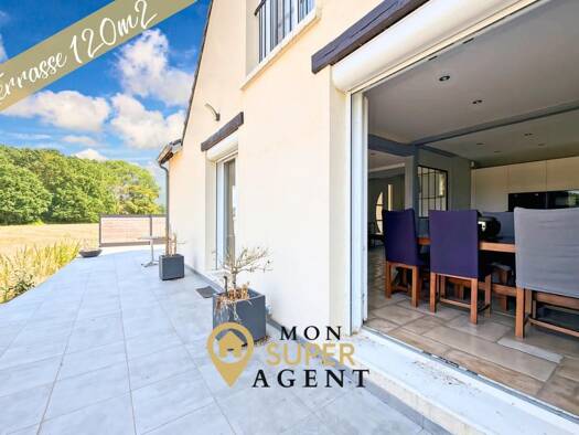 Maison à vendre 429 900 € 7 pièces 5 chambres 201 m² 1 054 m² de terrain Le Châtelet-en-Brie 77820