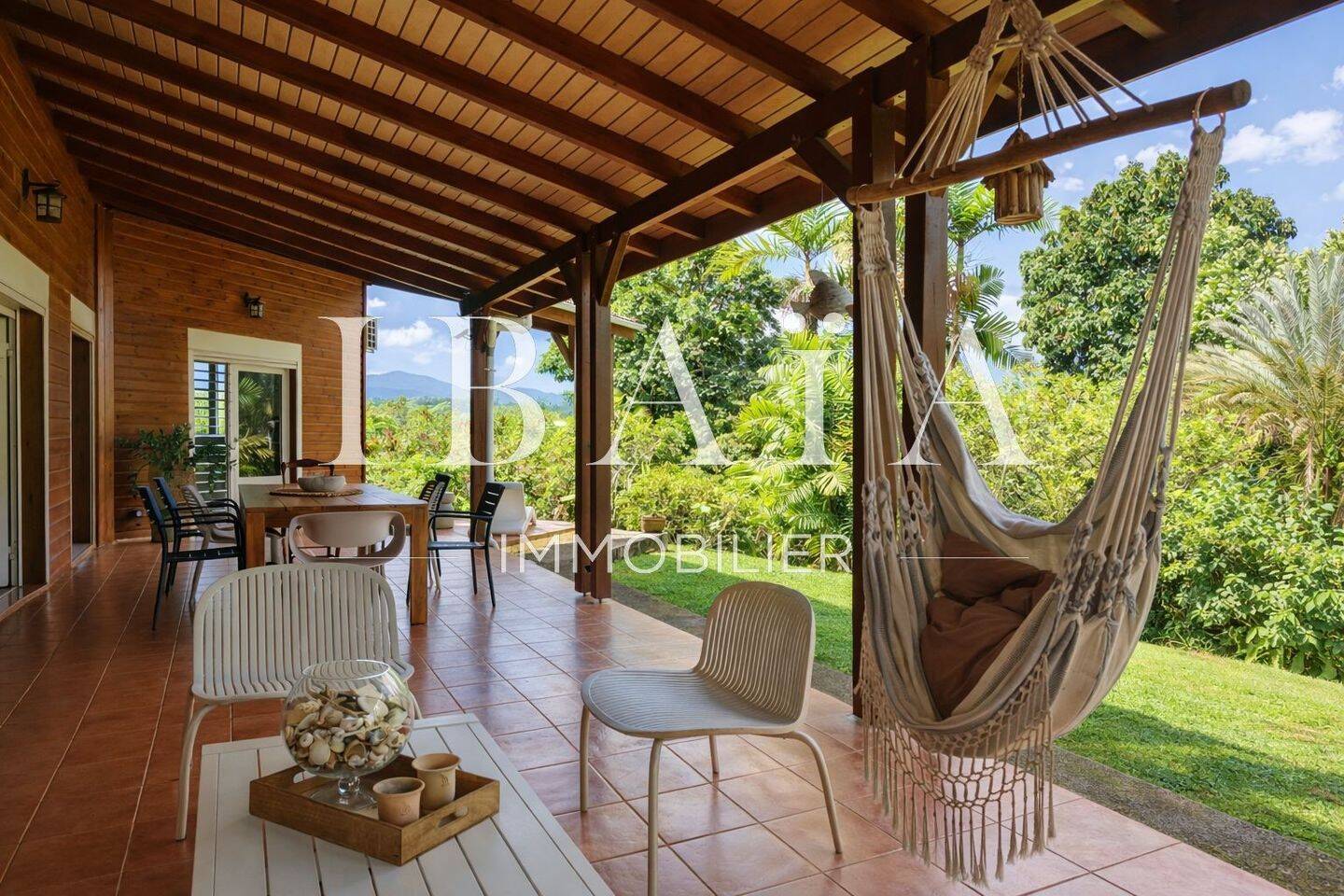 Maison à vendre, 165m², PETIT BOURG