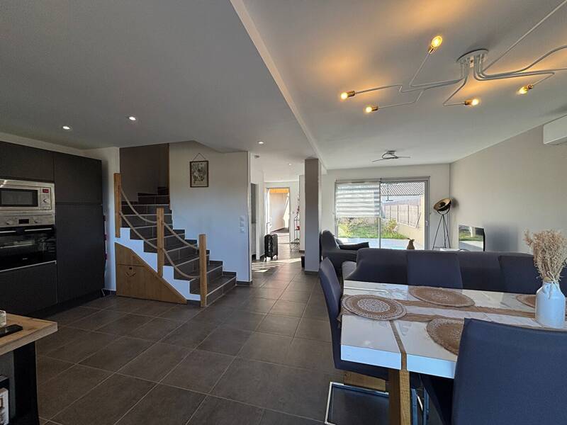 Maison à louer, 95m², MONTELIMAR