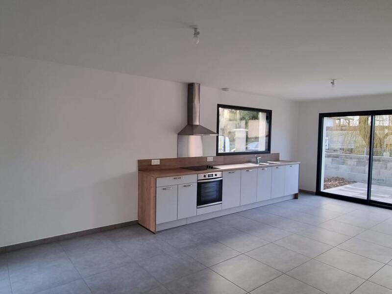 Maison à louer, 112m², AMBERIEUX