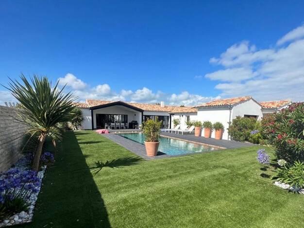 Maison à vendre 2 520 000 € 6 pièces 5 chambres 299 m² 1 250 m² de terrain Île De Ré Sainte-Marie-de-Ré 17740