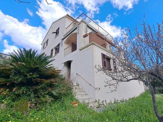 Pavillon à vendre 472 000 € 11 pièces 6 chambres 216,6 m² 800 m² de terrain Pietra-di-Verde 20230