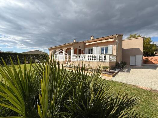 Maison de plain-pied à vendre 399 000 € 4 pièces 3 chambres 100 m² 1 174 m² de terrain Richerenches 84600