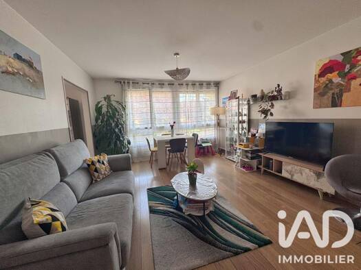 Appartement à vendre 219 000 € 4 pièces 3 chambres 82,62 m² Étage 1/4 L'Yerres Crosne 91560