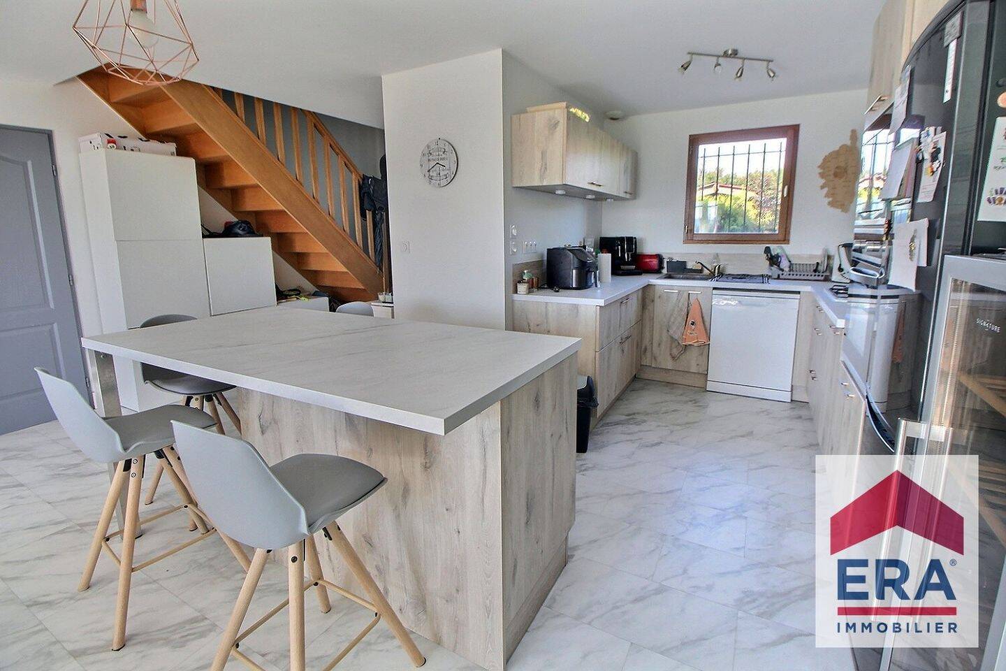 Maison à vendre, 128m², SUZE LA ROUSSE