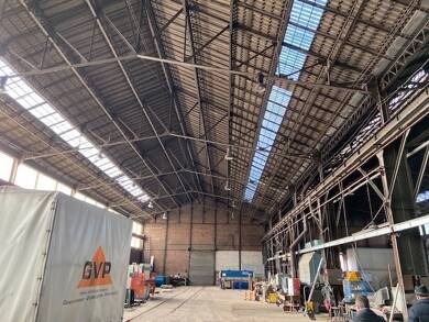 Local commercial à louer 7 166 € 2 200 m² de surface de vente Petite Foret 59494