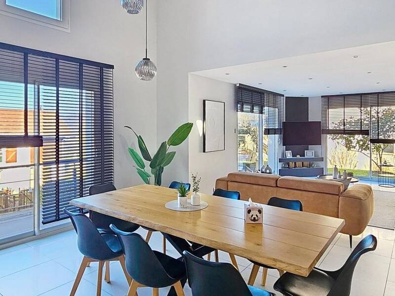 Maison à vendre, 170m², LA ROCHE SUR FORON