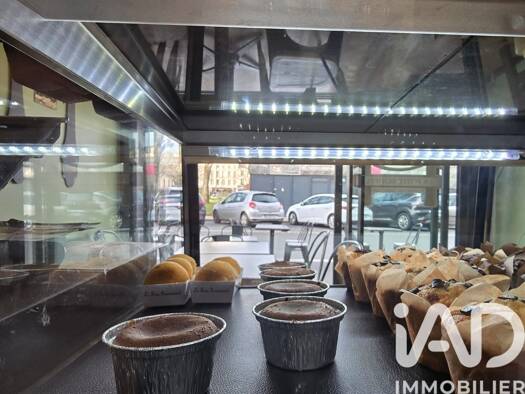 Boutique à vendre 36 000 € 1 pièce 34 m² de surface de vente Centre Ville Nord Rochefort 17300