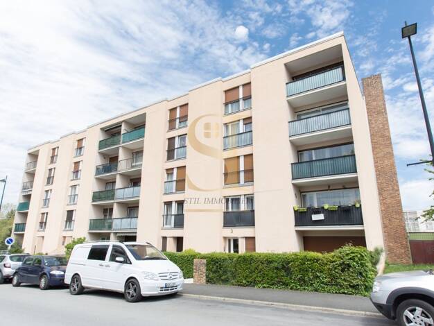 Appartement à vendre 171 000 € 5 pièces 4 chambres 98 m² Étage 1/3 Forêt Épinay-sous-Sénart 91860