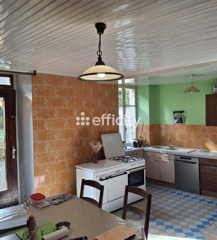 Maison à vendre, 216m², FONTENOIS LES MONTBOZON
